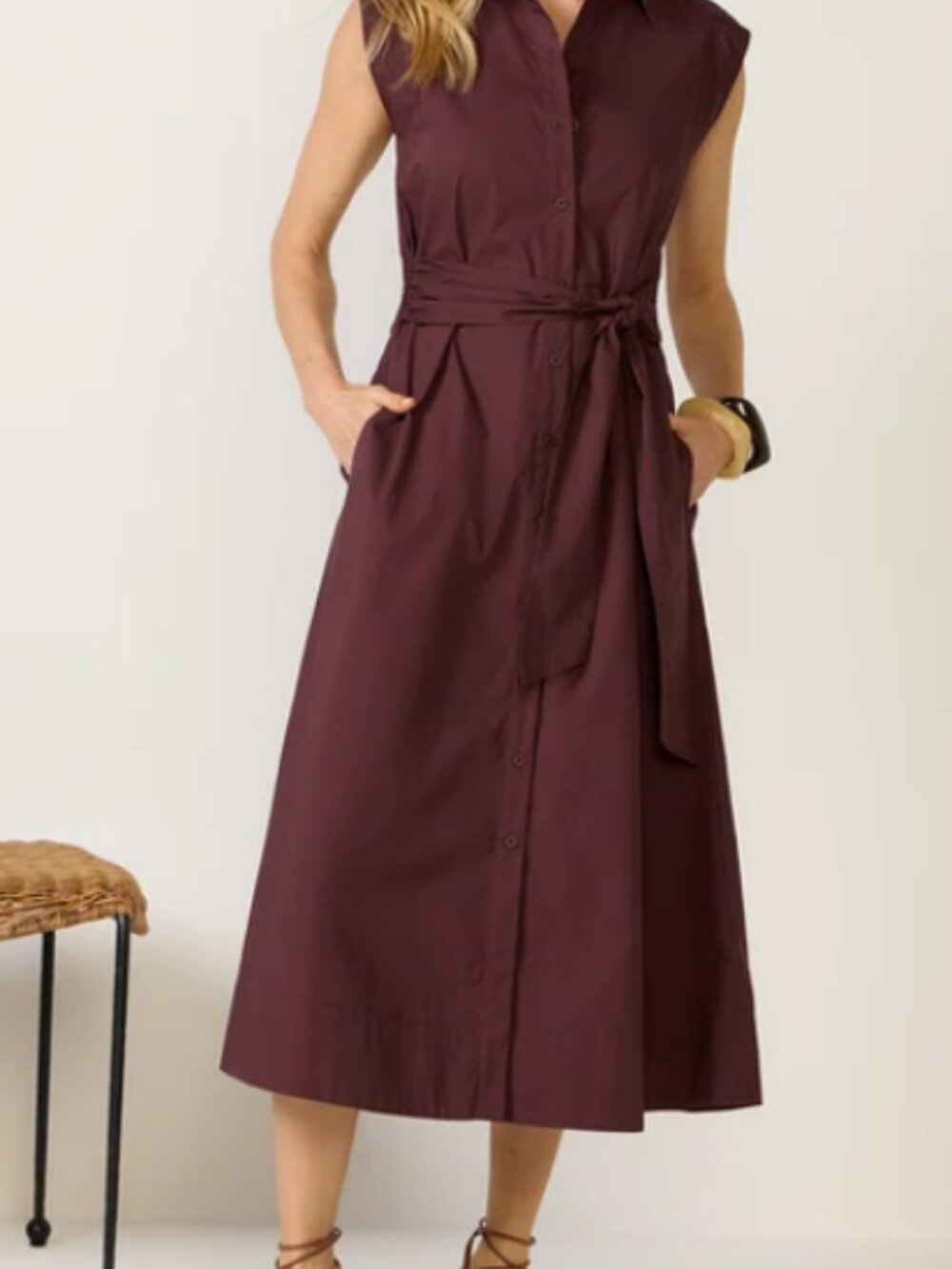 NEW! Evereve Perry Midi Dress